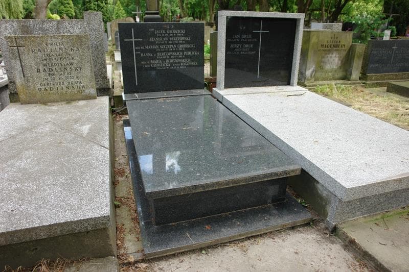 Zdjęcie grobu Stanisław Berezowski (1)