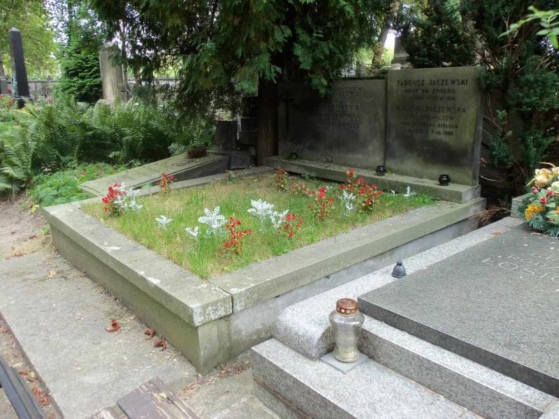 Zdjęcie grobu Józef Paszkiewicz (1)