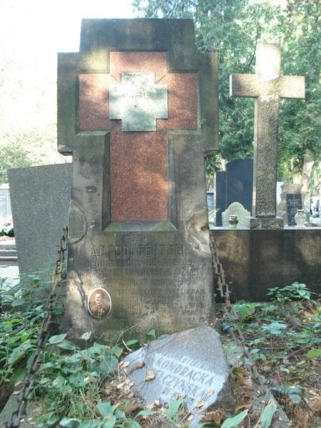 Zdjęcie grobu Władysława Hełczyńska (2)