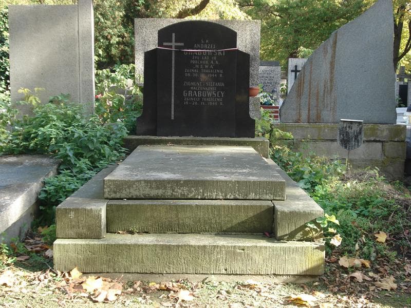 Zdjęcie grobu: Andrzej Grabowski