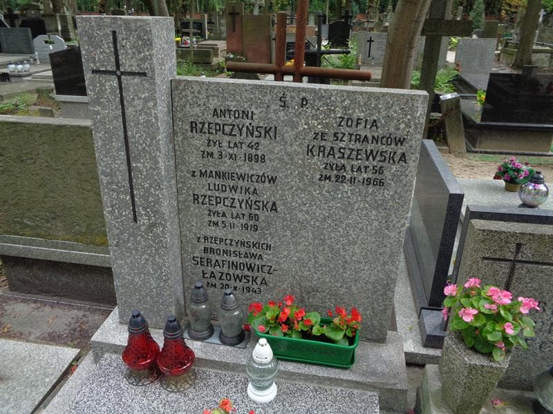 Zdjęcie grobu Bronisława Serafinowicz Łazowska (2)