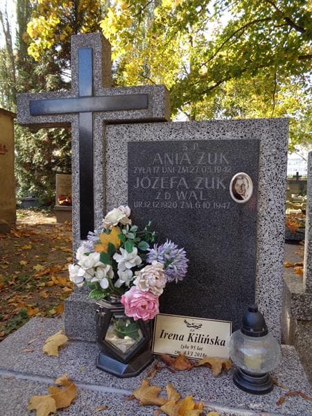 Zdjęcie grobu Józefa Żuk (2)