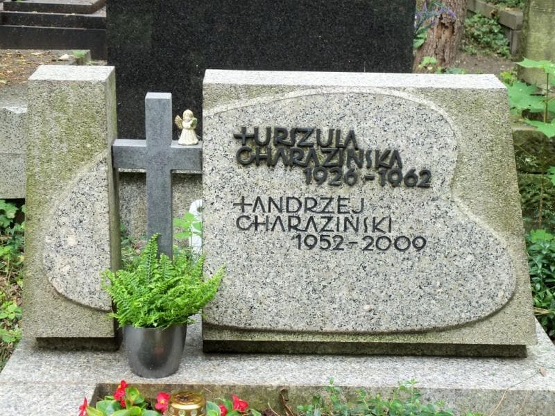 Zdjęcie grobu Urszula Charazińska (2)