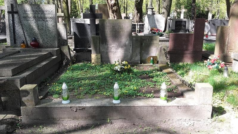 Zdjęcie grobu: Andrzej Politowski