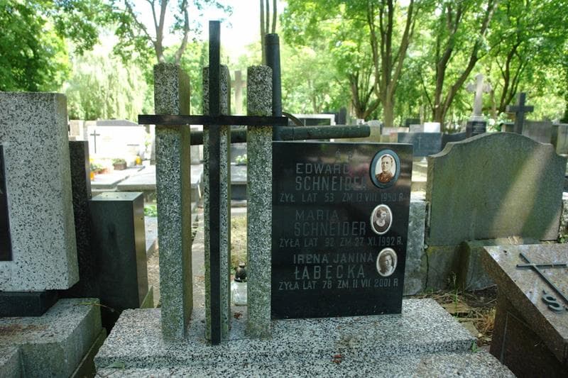 Zdjęcie grobu Edward Schneider (2)