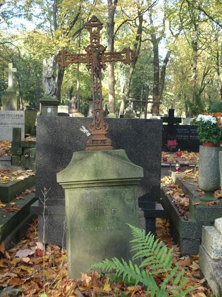 Zdjęcie grobu Karolek Folc (2)