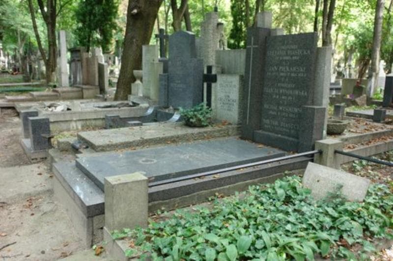 Zdjęcie grobu Wiktor Piasecki (1)