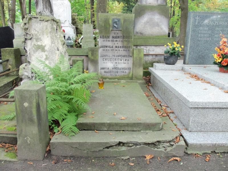 Zdjęcie grobu Adam Mahrburg (1)