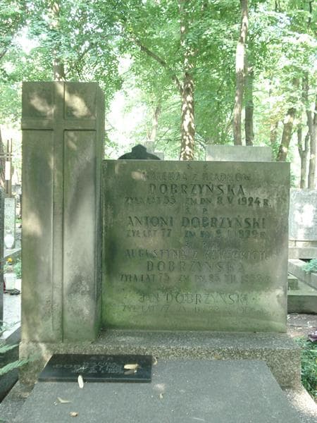 Zdjęcie grobu Jan Dobrzyński (2)