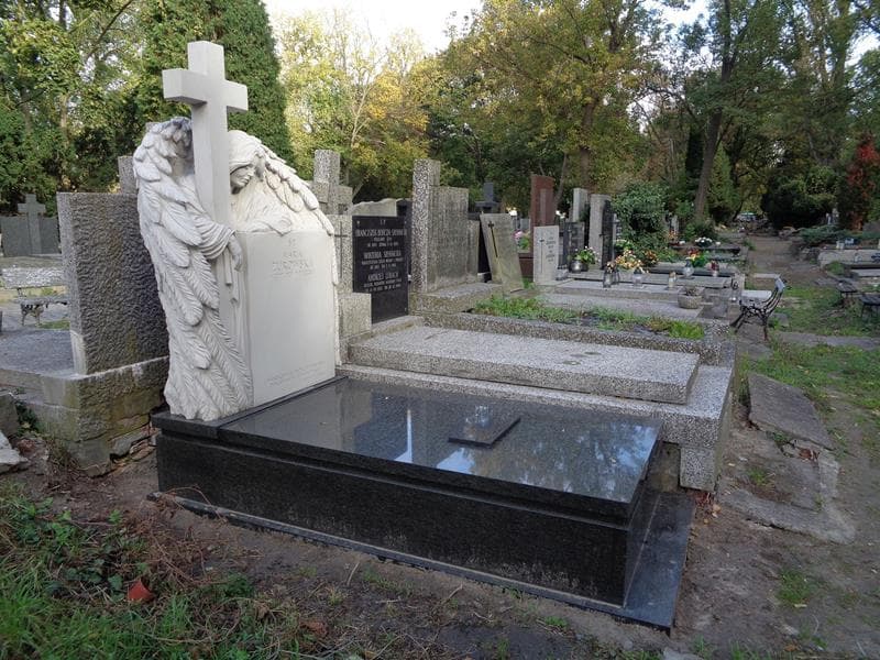 Zdjęcie grobu Maria Żurowska (1)