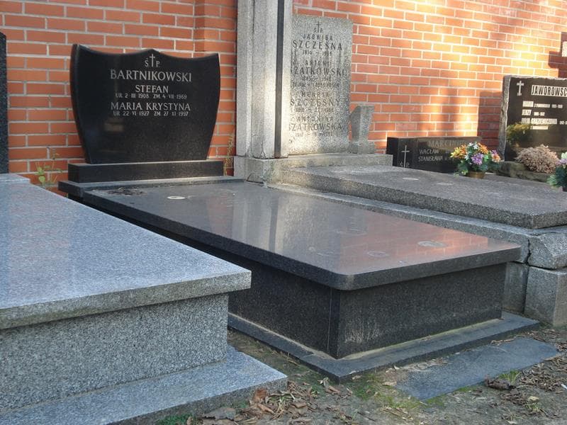 Zdjęcie grobu Stefan Bartnikowski (1)