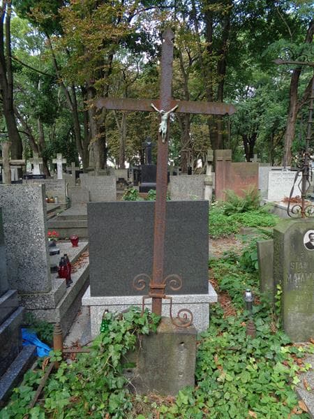 Zdjęcie grobu Anonim (2)