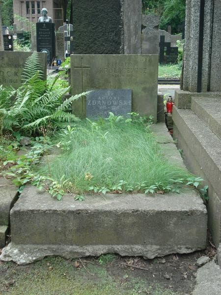 Zdjęcie grobu: Katarzyna Królikiewicz