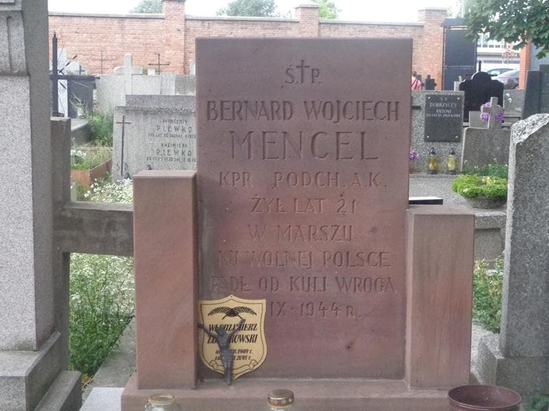 Zdjęcie grobu Tadeusz Zdrojkowski (2)