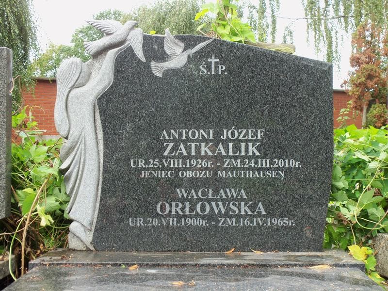 Zdjęcie grobu Antoni Józef Zatkalik (2)