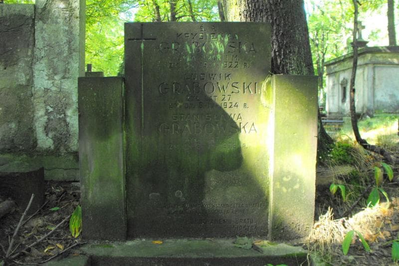 Zdjęcie grobu Krysieńka Grabowska (2)