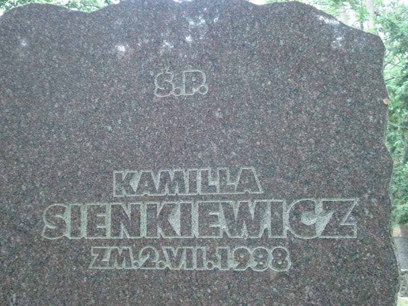 Zdjęcie grobu Kamilla Sienkiewicz (2)