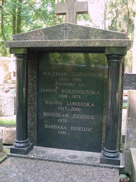 Zdjęcie grobu Halina Lubieńska (2)