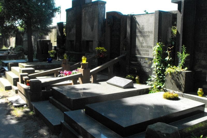 Zdjęcie grobu Artur Likiernik (1)