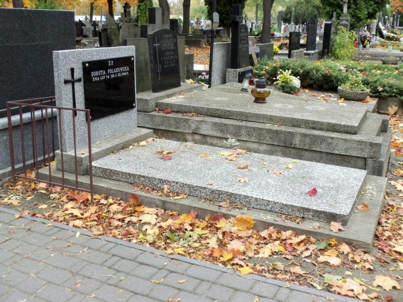 Zdjęcie grobu Dorota Polakowska (1)