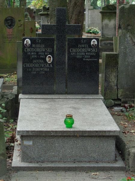Zdjęcie grobu Paweł Chodorowski (1)