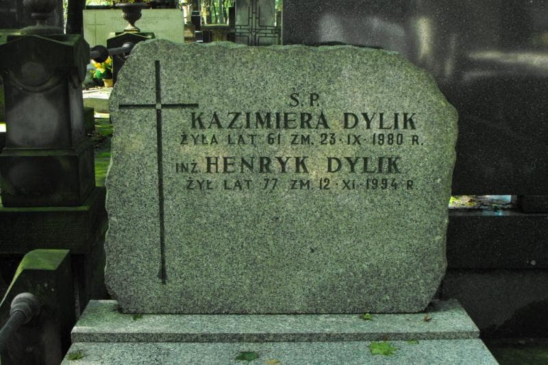 Zdjęcie grobu Kazimiera Dylik (2)