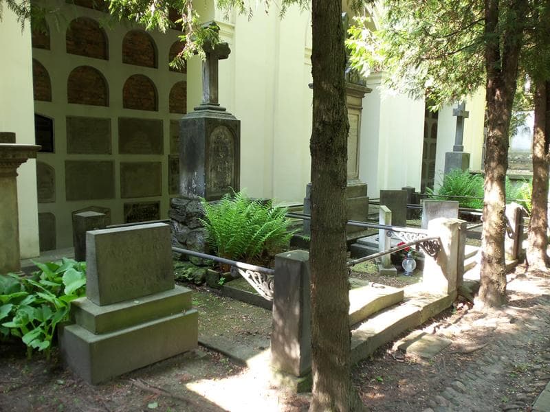Zdjęcie grobu Emilija Jakacka (1)