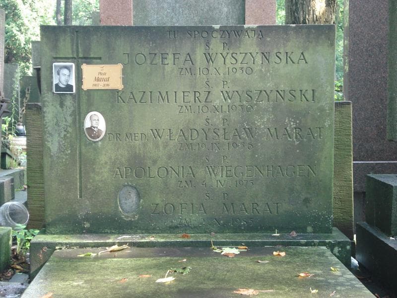 Zdjęcie grobu Piotr Marat (2)