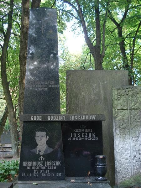 Zdjęcie grobu Arkadiusz Jaśczak (2)