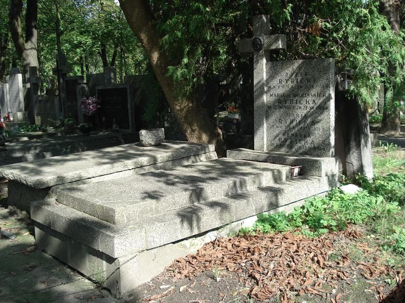 Zdjęcie grobu Henryka Rybicka (1)