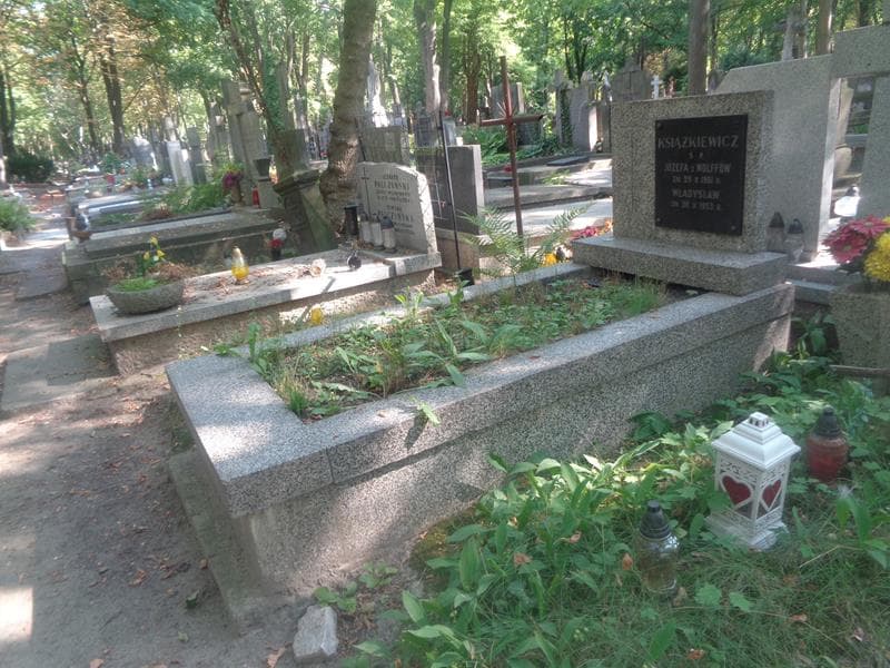 Zdjęcie grobu: Józefa Książkiewicz