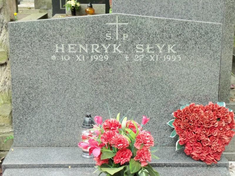 Zdjęcie grobu Henryk Słyk (2)