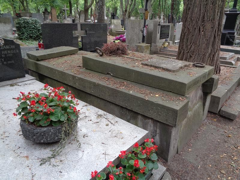 Zdjęcie grobu Stanisław Urbanowski (1)
