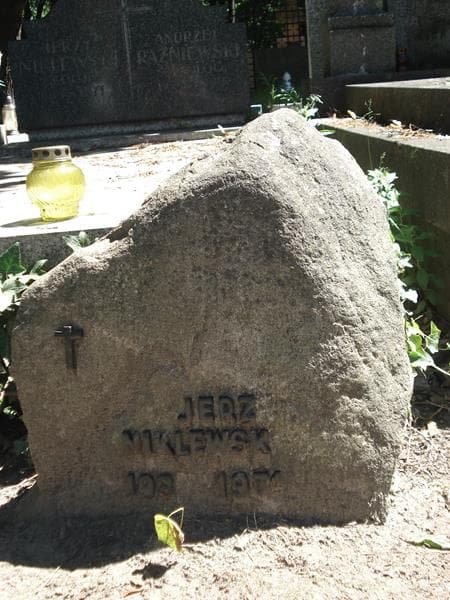 Zdjęcie grobu Jerzy Niklewski (2)