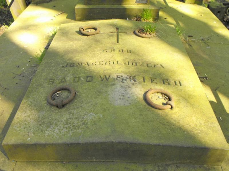Zdjęcie grobu Ignacy Józef Badowski (2)