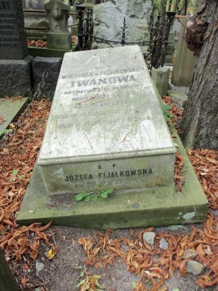 Zdjęcie grobu Wiktoria Iwanowa (2)