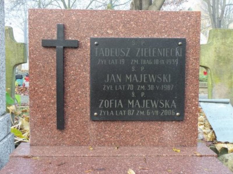 Zdjęcie grobu Jan Majewski (2)