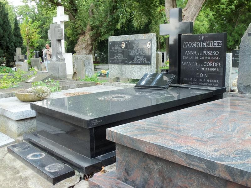 Zdjęcie grobu Wanda Mackiewicz (1)