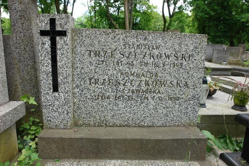 Zdjęcie grobu Romualda Trzeszczkowska (2)