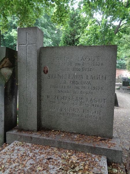 Zdjęcie grobu Feliks Lagut (2)