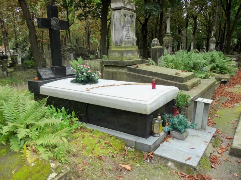 Zdjęcie grobu Witold Juszkiewicz (1)