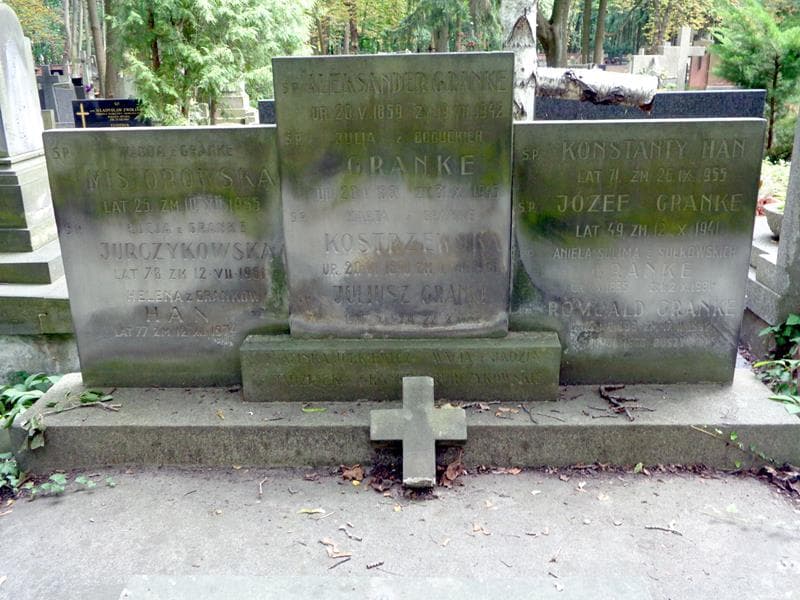 Zdjęcie grobu Konstanty Han (2)