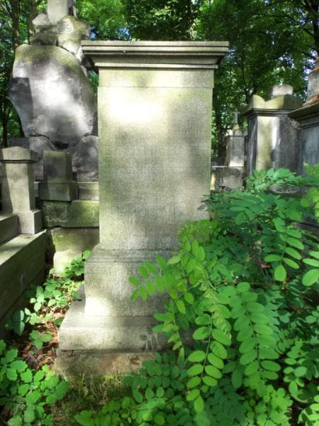Zdjęcie grobu Anne Marie Dorothee Bouquerel (2)