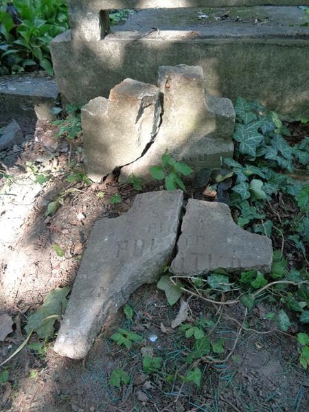 Zdjęcie grobu Piotr Polutko (1)