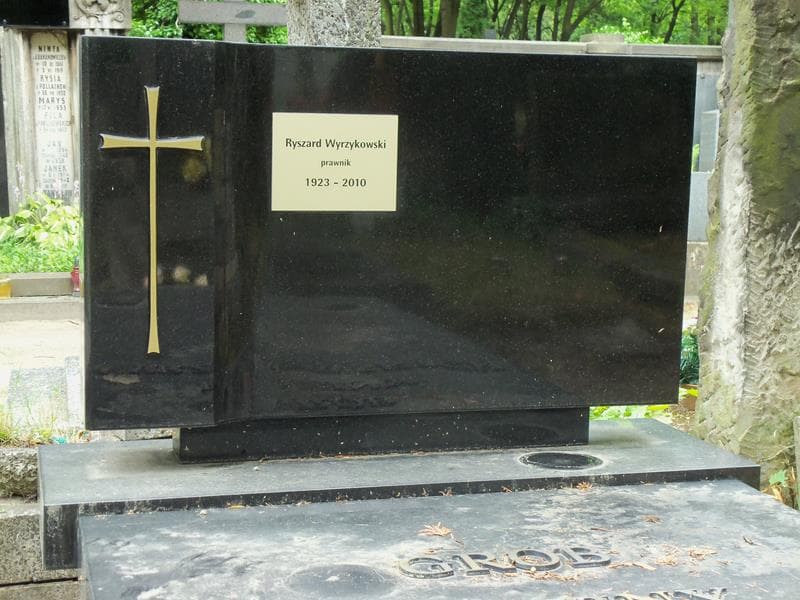 Zdjęcie grobu Ryszard Wyrzykowski (2)