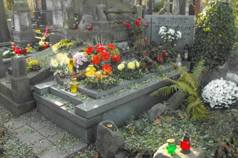 Zdjęcie grobu Andrzej Urbanowicz (1)