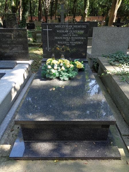 Zdjęcie grobu Wiesław Olszewski (1)