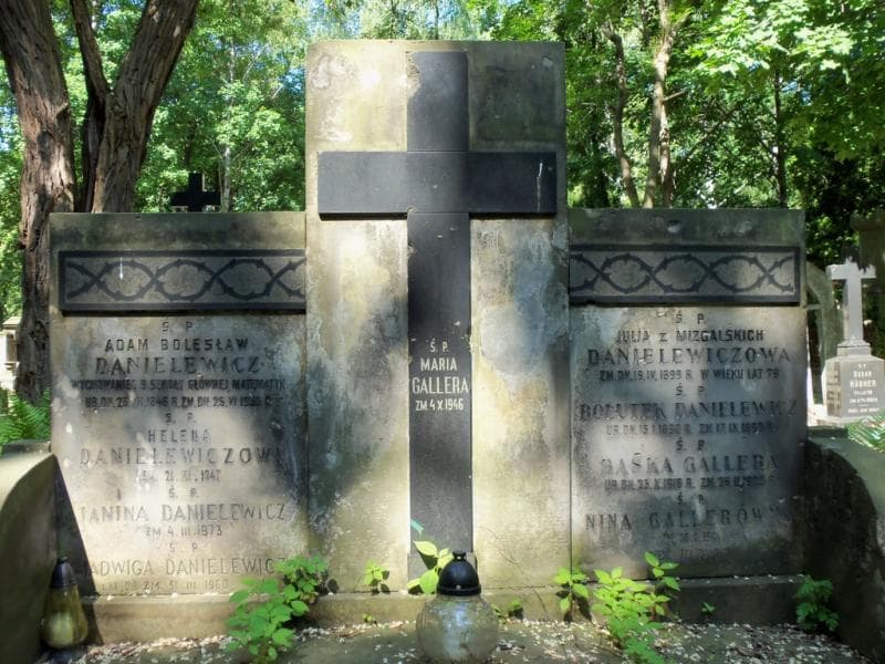 Zdjęcie grobu Bolutek Danielewicz (2)