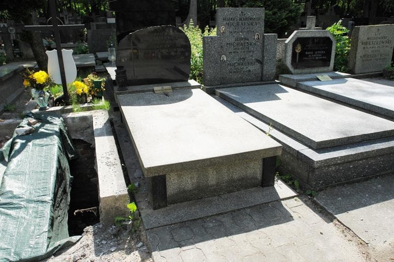 Zdjęcie grobu Halina Teraszkiewicz (1)