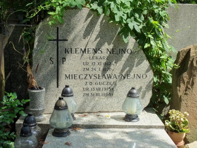 Zdjęcie grobu Mieczysława Nejno (2)